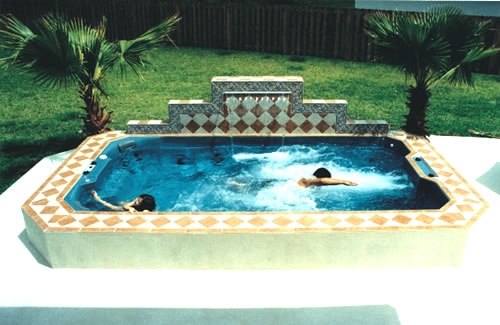kids-playing-and-swimming-in-swim-spa